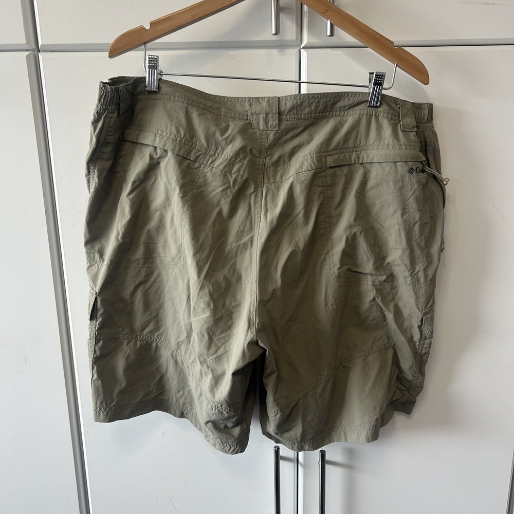 Columbia Titanium Mens XXL Hiking Shorts Sage Green Nylon Ripstop TM4144 - Picture 7 of 8